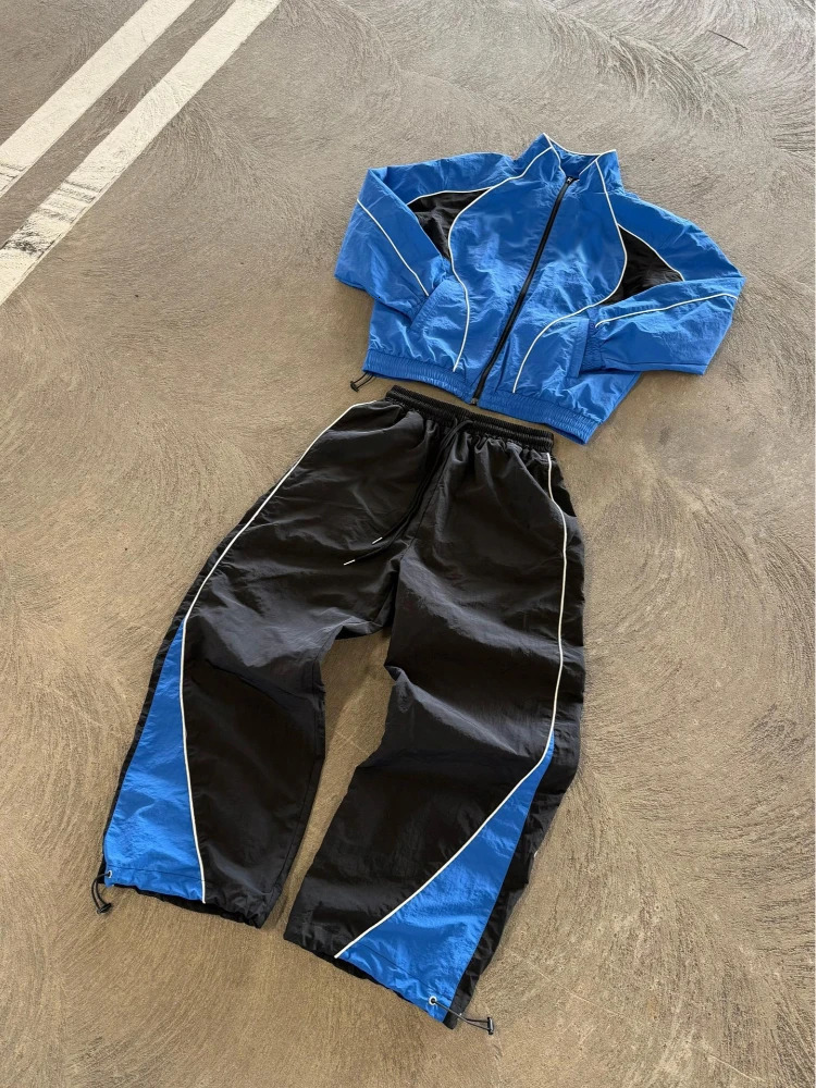 25 year Y2K street style early autumn windbreaker high neck zipper jacket line color niche trendy fashion jacket 260311