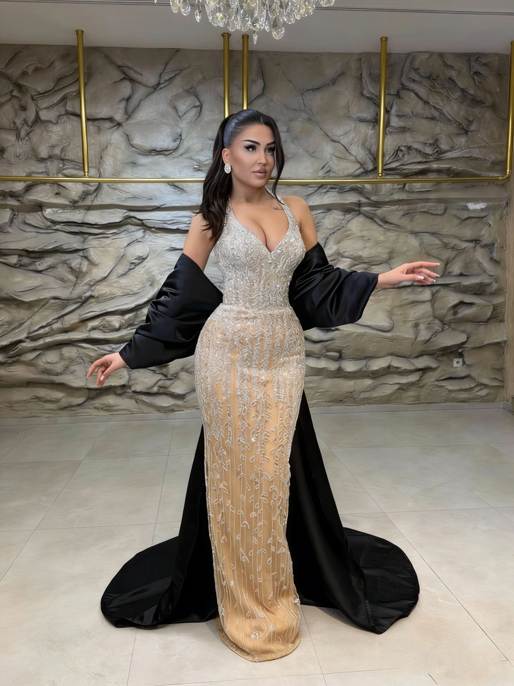 Classic Evening Dresses For Women Halter Neck Sleeveless Wrap Gown Sequins Lace Floor Length Dress Party Customized Dress