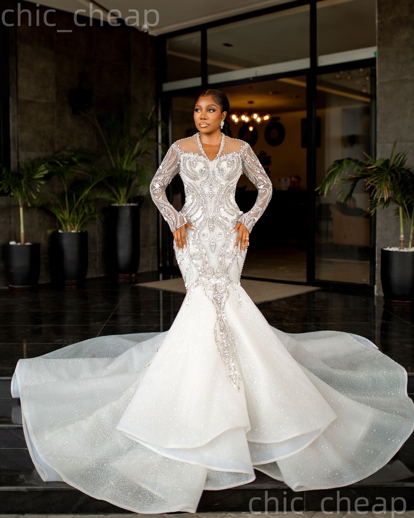 African Aso Ebi 2026 Ivory Mermaid Wedding Dress Crystals V-neck Full Sleeves Pearls Sequined Lace Luxurious Sparkly Bridal Gowns Dresses ZJ2387