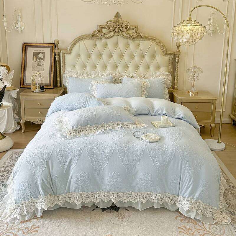 4Pcs Vintage French Romantic Lace Ruffles Carved Velvet Warm Winter Princess Bedding Duvet Cover Set Bed Sheet Pillowcases H260312