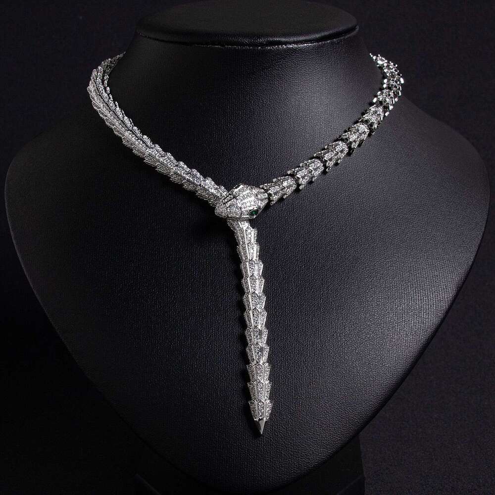 Accessories Fashionable Vintage Luxury Snake Chain Necklace Fully Diamond-Set Women's Party and Wedding Jewelry Couples Gift