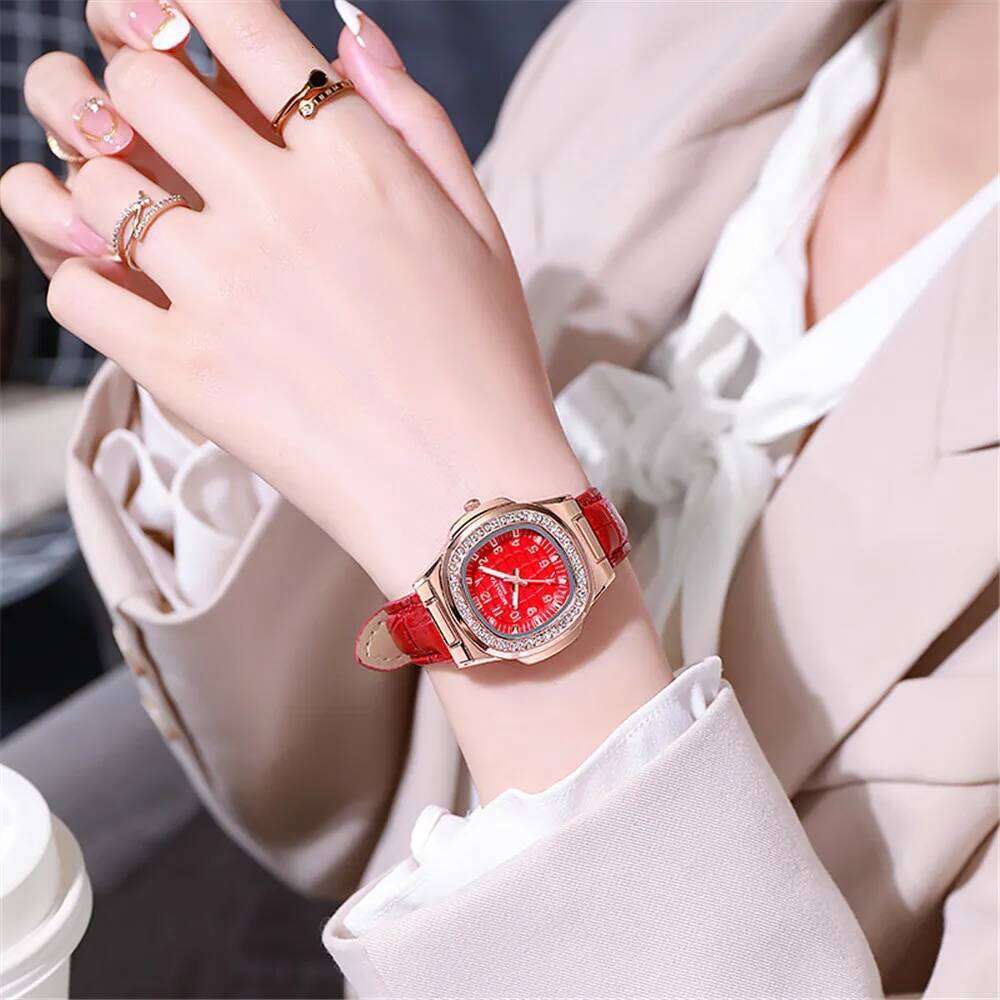 Luxury Ladies Digital Diamond Studded Quartz Watch Fashion 2025 New White Leather Strap Women's Dress Clock Watches