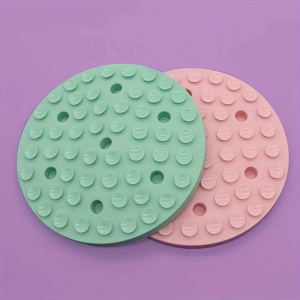 Silicone Pet Feeder Dishes Dog Licking Mat with Suction Cups Anti-choking Slow Feeding Pads Bowl Dishware 26Y0312