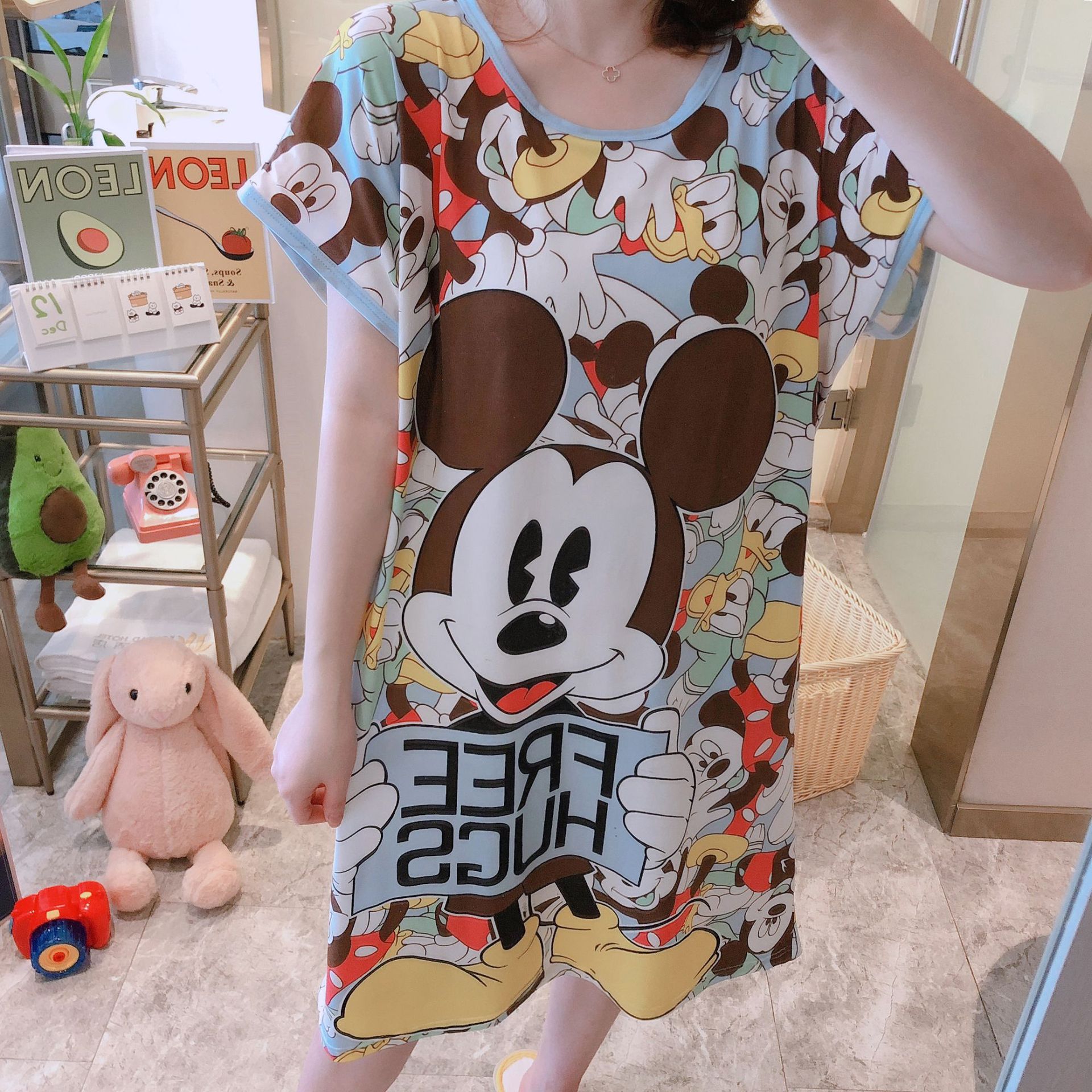 B1471-Trendsetting Garment Set by Designers: Luxe Texture Appeal | Model #B1046