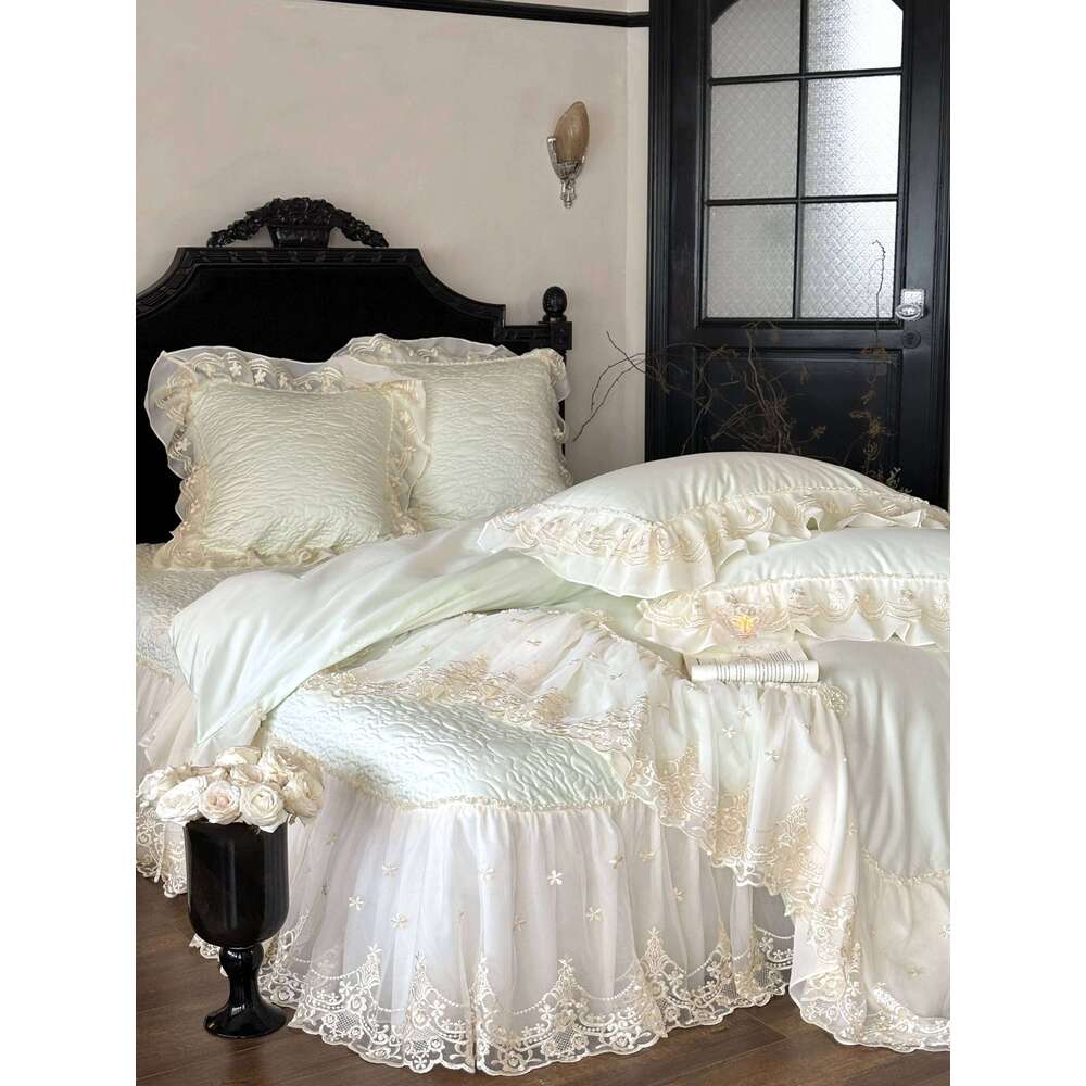 4Pcs French Princess Style 100% Romantic Long Stella Cotton Lace Duvet High-end Feeling Padded Thickened Bed Cover H260312