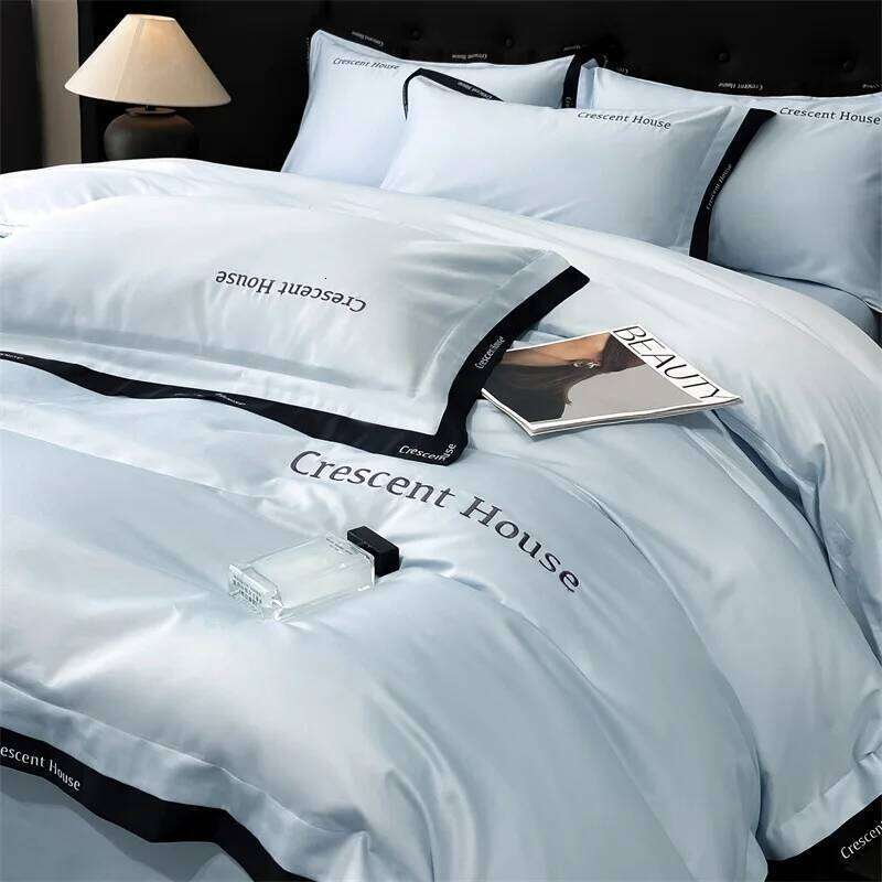 Light Silk Embroidery Bed Set Summer Naked Sleeping Skin Friendly Duvet Cover Kit New Washed Ice Rayon Comforter Sets H260312