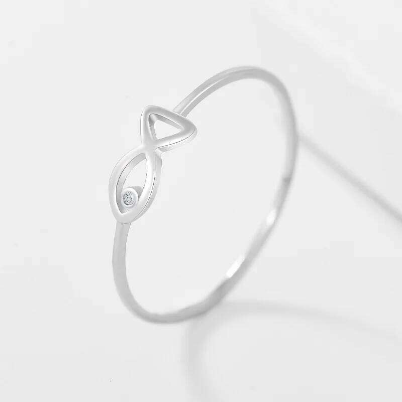 925 Sterling Silver Hollow Fish Rings For Women Simple Fashion Mini Crystal Stone Fine Jewelry Female Finger Accessories H260312