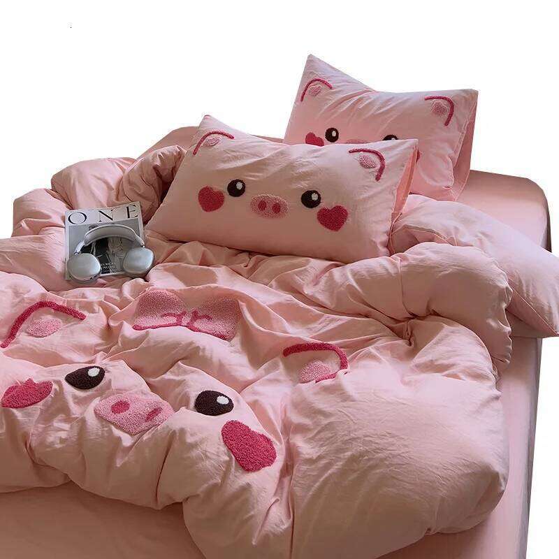 Cute Pig Bedding Set Embroidery No Filler Soft Ins Single Queen Size Duvet Cover Flat Sheet Pillowcase Girls Home Bed Linens H260312