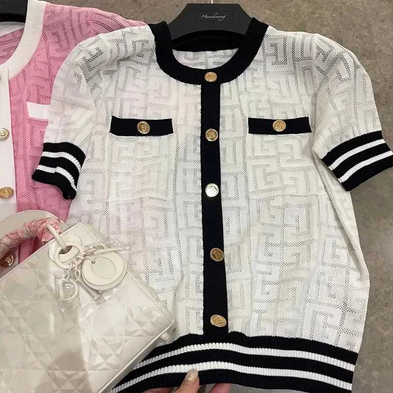 Korean Style Fashion Chic Slim O-neck Knit Tops Summer Women Short Sleeve Hollow Out Chic Geometric Jacquard Thin Pullovers906T260312