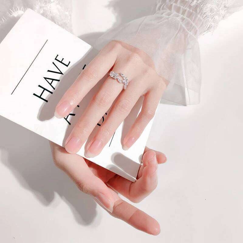 Modian Rose Gold Color Shining AAA Zircon Leaves for Women 925 Sterling Silver Wedding Engagement Ring Jewelry Free Size H260312