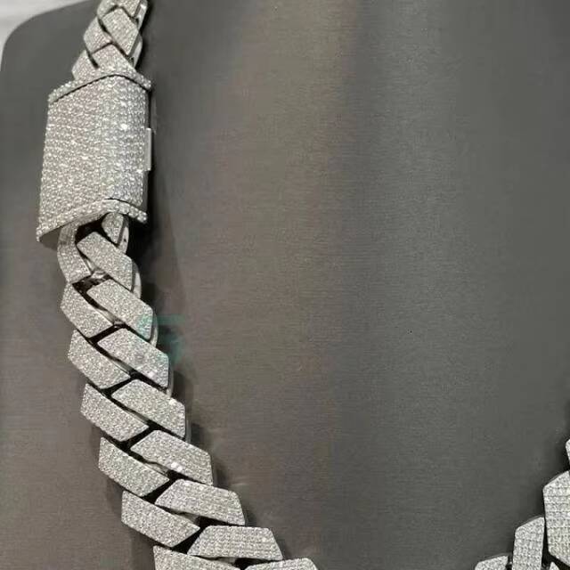 Elegant Polished 925 Sterling Silver Gold Plated Moissanite Diamond Cuban Chain Custom Jewelry Thick Heavy Links Necklace Mens