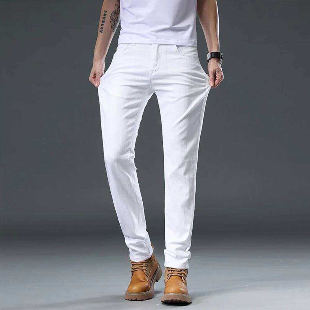 Autumn Men's White Slim Fit Straight Jeans Casual Stretch Denim Pants Comfortable Fashion Streetwear Male Brand Clothing 26Y0312