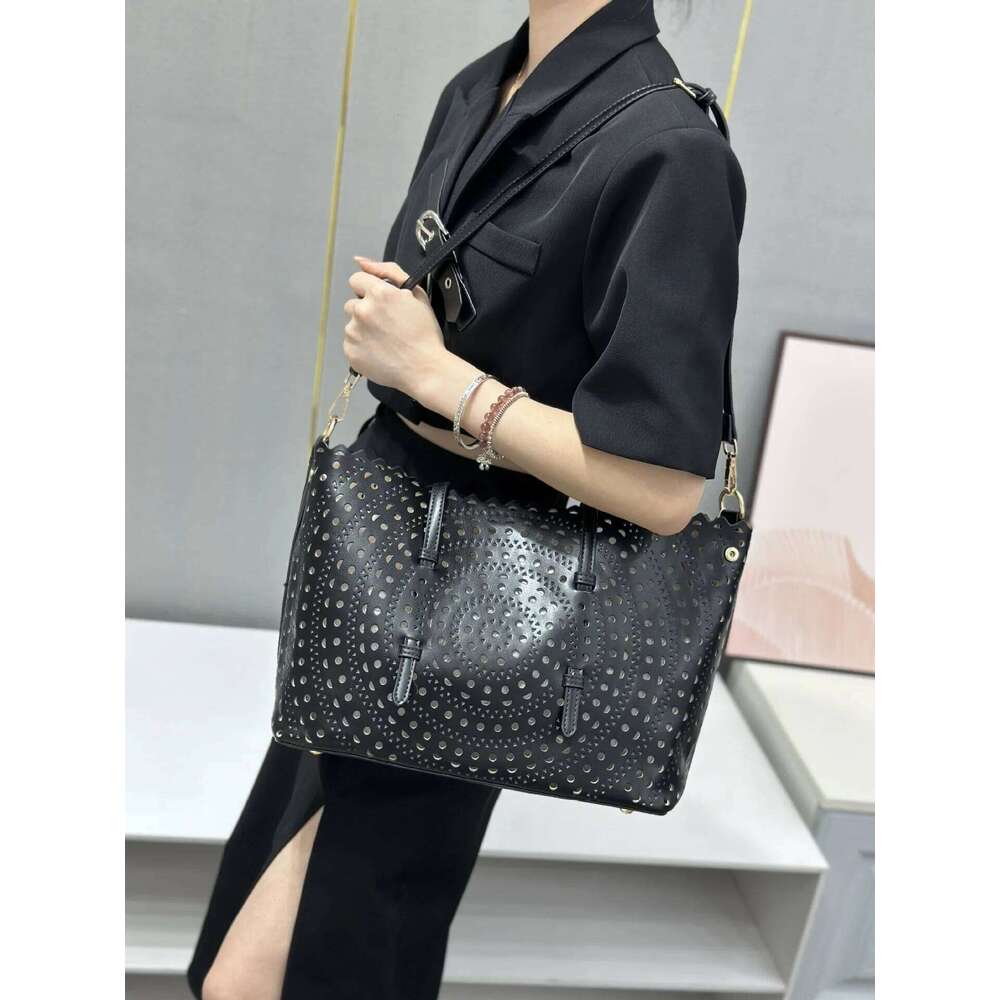 Women S Brand Luxury Round Wave Large Capacity Shopping Tote Handbag Carved Basket Lady Shoulder Crossbody Mother Bag TIANOUDAISHU