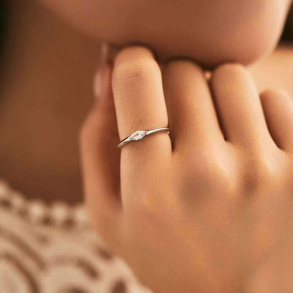 MODIAN 925 Sterling Silver Simple Marquise Cut Cubic Zirconia Fashion Rings For Women Classic Wedding Statement Fine Jewelry H260312
