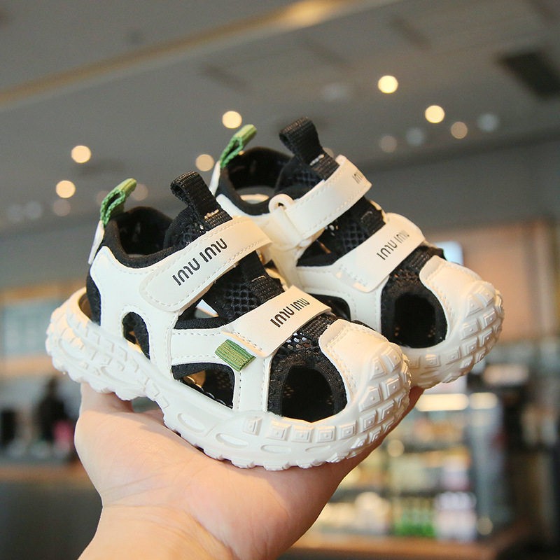 Kids Closed Toe Sport Sandals eco-friendly safety comfort lightweight Punta Cerrada Breathable Mesh Non-Slip Toddler Beach Shoes with Adjustable Strap