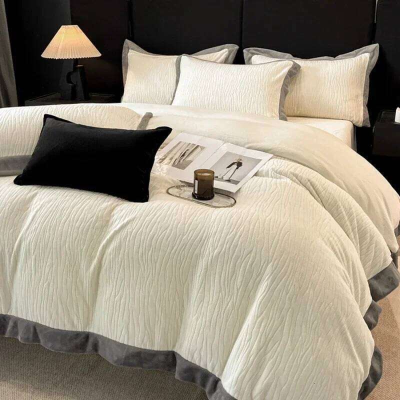 2024 New Class A Rotten Flower Milk Fleece Four-piece Set to Keep Comfortable - Neil Warm and comfortable H260312