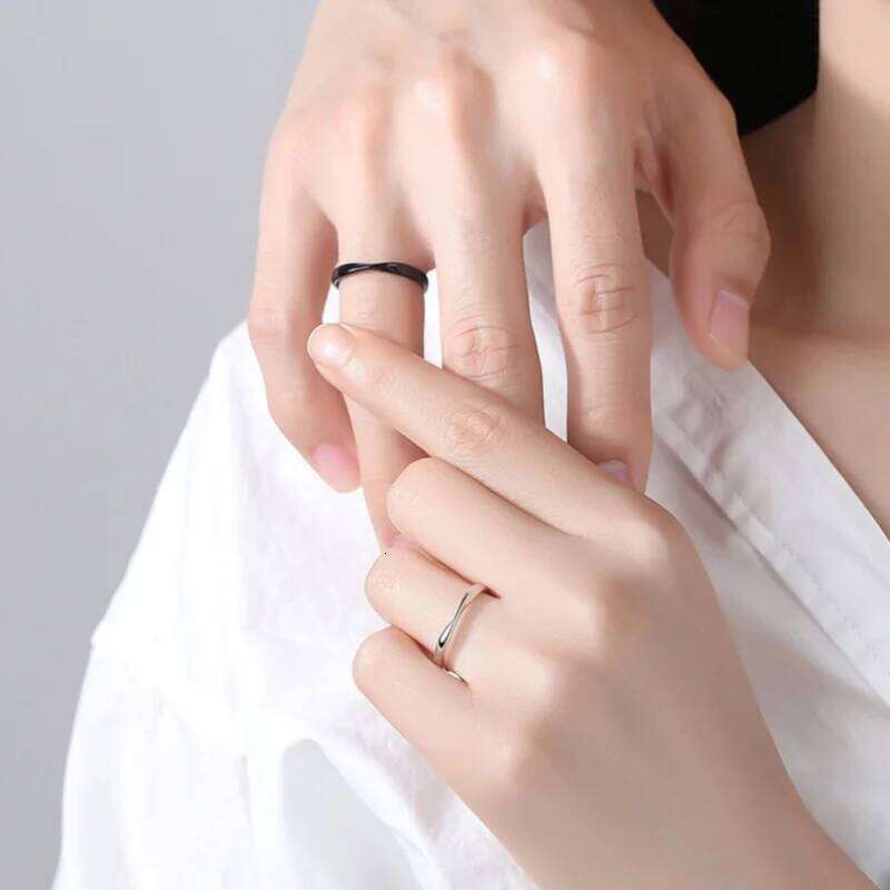 New Mobius Couple Rings For Women Men Black White Adjustable Simple Ring Fashion Wedding Birthday Proposal Gifts W260311