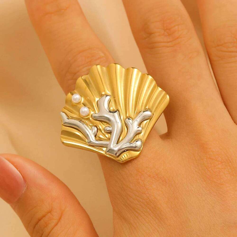 Luxury Inspired Starfish Ring Textured Shell Coral Jewelry Exquisite Rings for Women Fashion Sophisticated Style Versatile Daily Wear Accessory