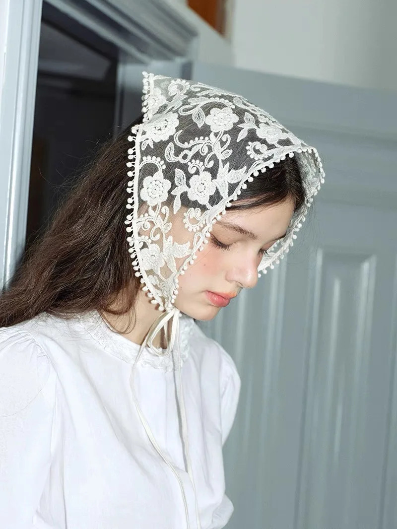 White Woven Floral Lace Hair Scarf Wraps Women Retro Triangle Headscarf Hat Travel Po Headband Hair Accessories 260304