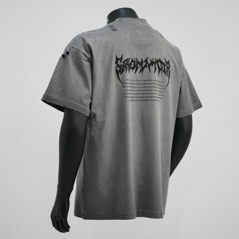 Fashionable retro short sleeved Tshirt with mens scratch n for summer 2025 street style loose casual clothing 260228