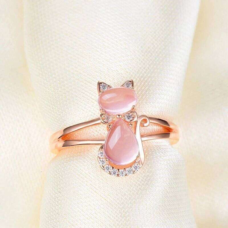 Huitan Rose Gold Color Cat Rings for Women Cute Girls Gift Exquisite Finger Accessories Party Daily Wearable Statement Jewelry H260312