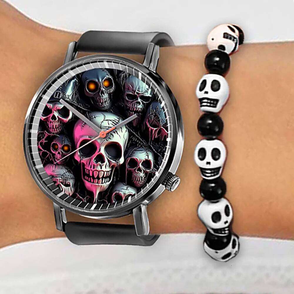 New Halloween Skull Design Quartz Fashion Black Silicone Bracelet Men And Women Clock Gift Watch