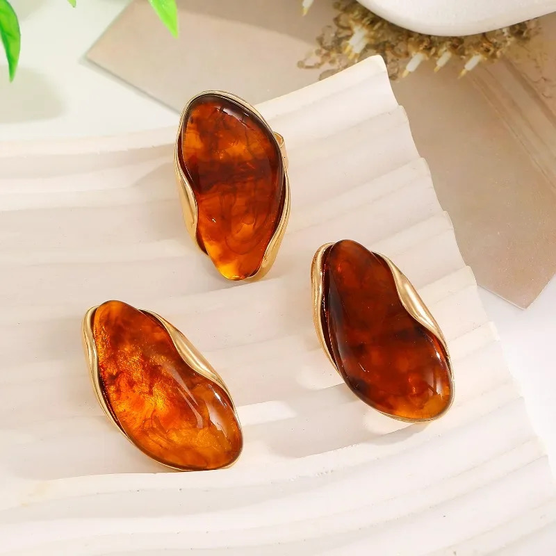 Irregular Maillard Oval Earrings Trendy Earring Wholesale Fashion Temperament Womens Highend Cocktail Party Jewelry 260309