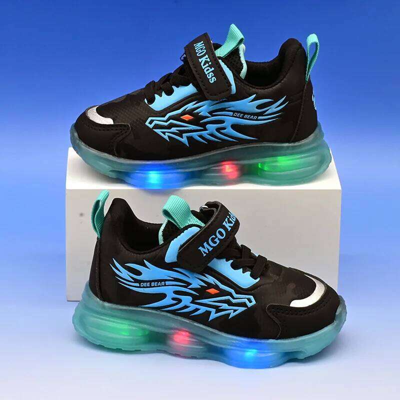 Fashion Girls' Sneaker 2025spring New Kids LED Light Anti Slip Boys Basketball Soft Soled Girls Casual Shoes Zapatos H260312