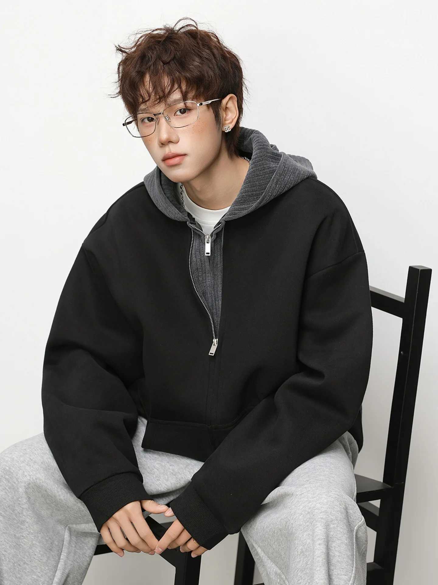 Heavyweight Textured Knit Patchwork Fake Two-Piece Cardigan Hooded Sweatshirt for Men Versatile Casual Outerwear M260312