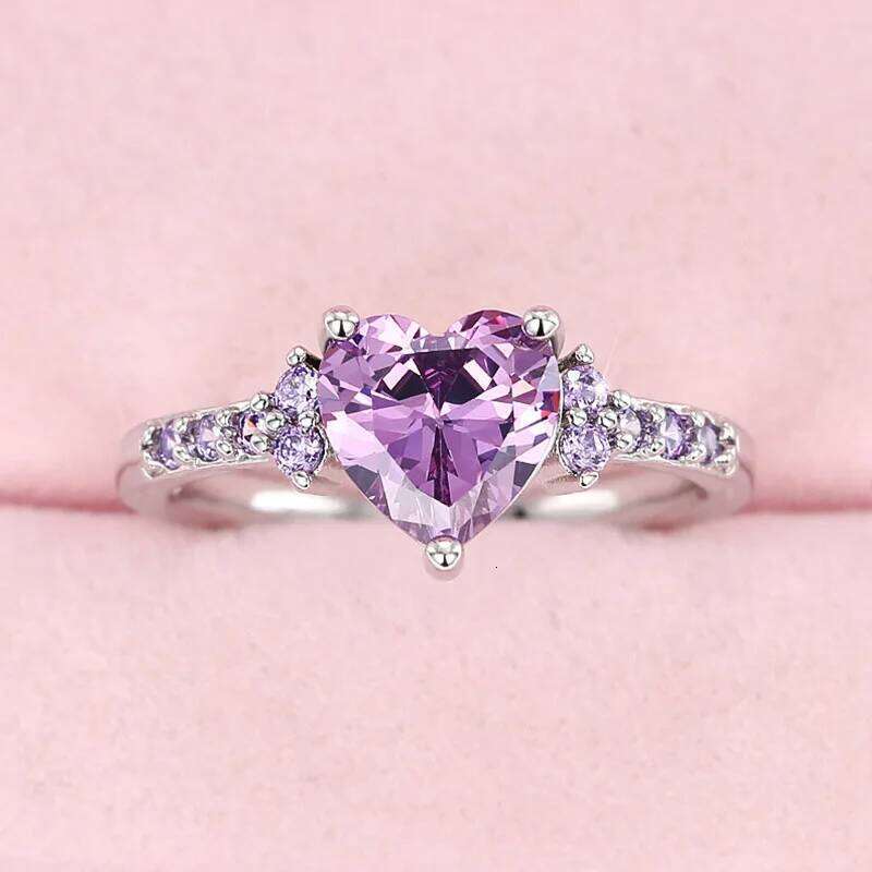 Hot Selling Cubic Zirconia Women's Ring Charming Heart Shape Romantic Bridal Accessory For Weddings Fashion Jewelry Size 5-11 H260312