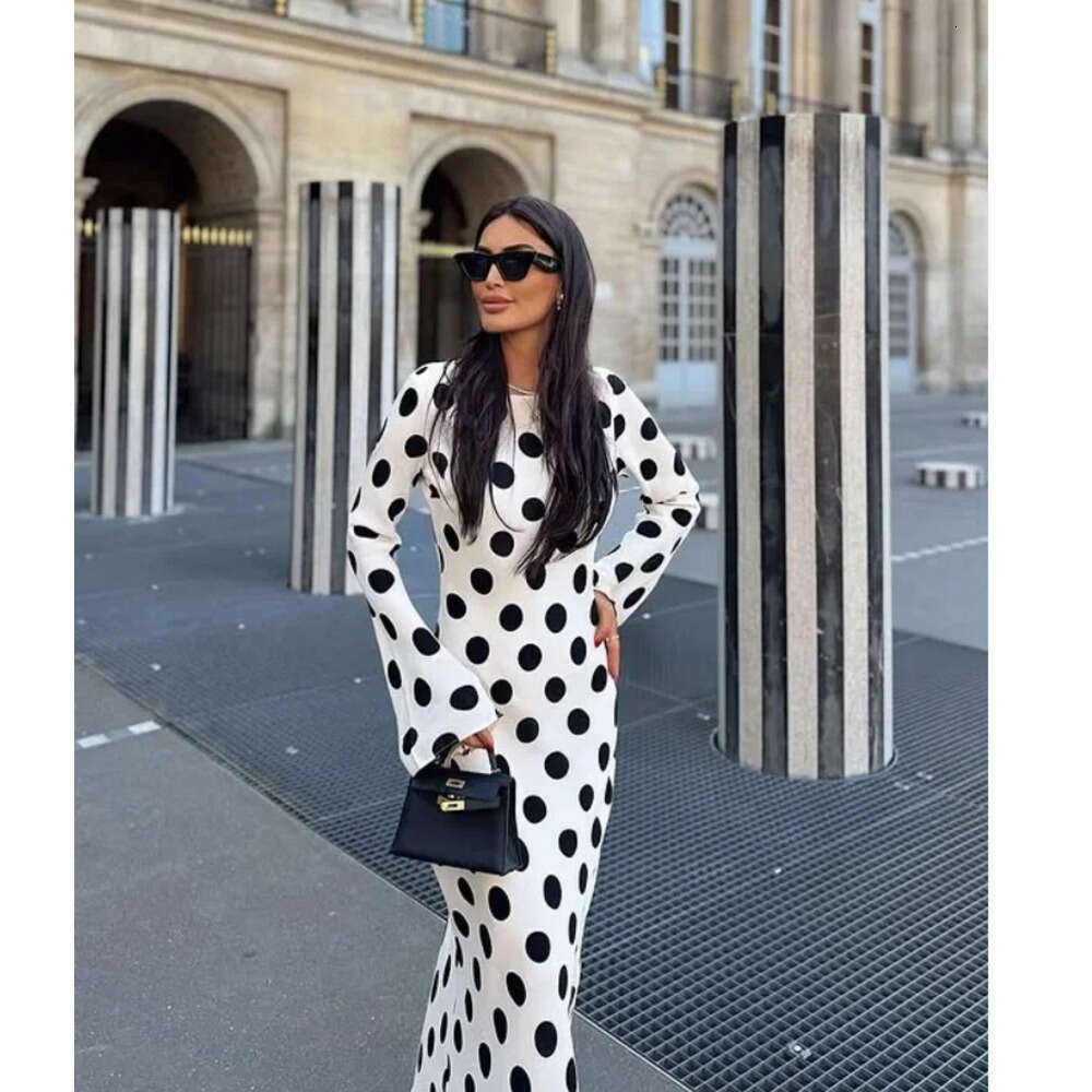 Fashion Polka Dot Dress Women's Slim Long Sleeve O-neck High-Waisted Floor-Length Dresses 2025 Spring Summer New Bohemian Robe C260311