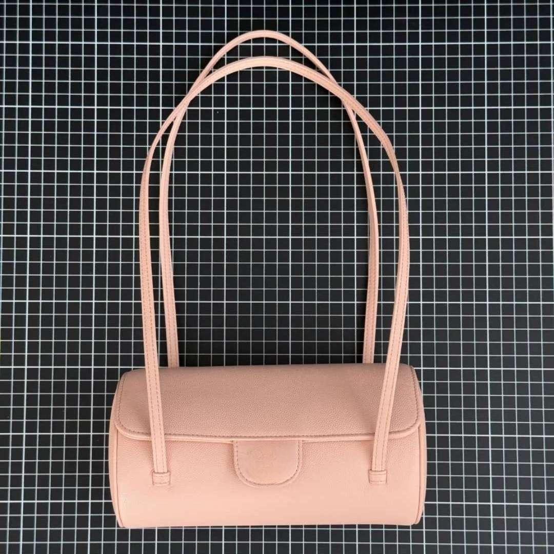19A Designer 26C Cylinder Bag 20.5cm Luxury Shoulder Tote Vintage Style Italian Caviar Leather Handbag 18K Gold Plated Hardware Fashion Women Bag