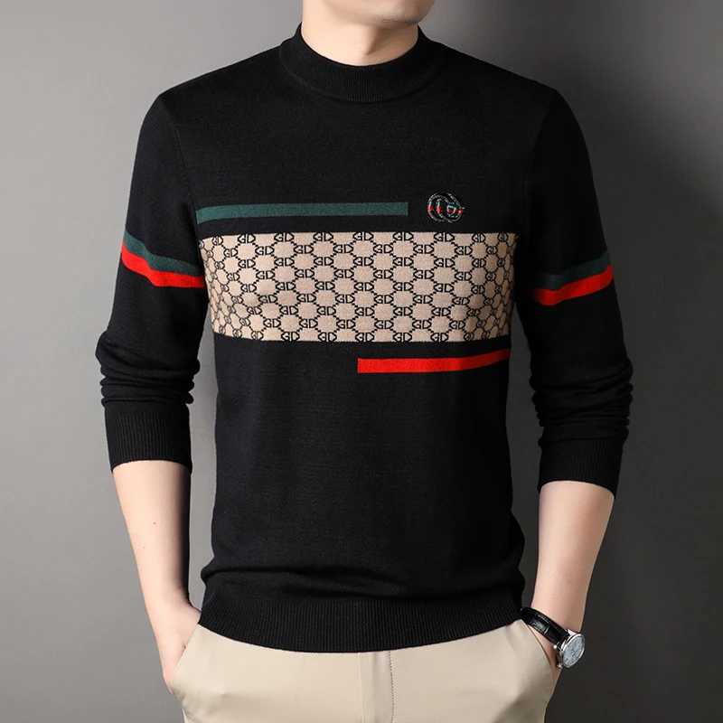 New Round Neck Slim Fit Mens Sweater for Autumn and Winter Korean Style Trendy and Casual Long Sleeved Knitted Base Sweater M260312