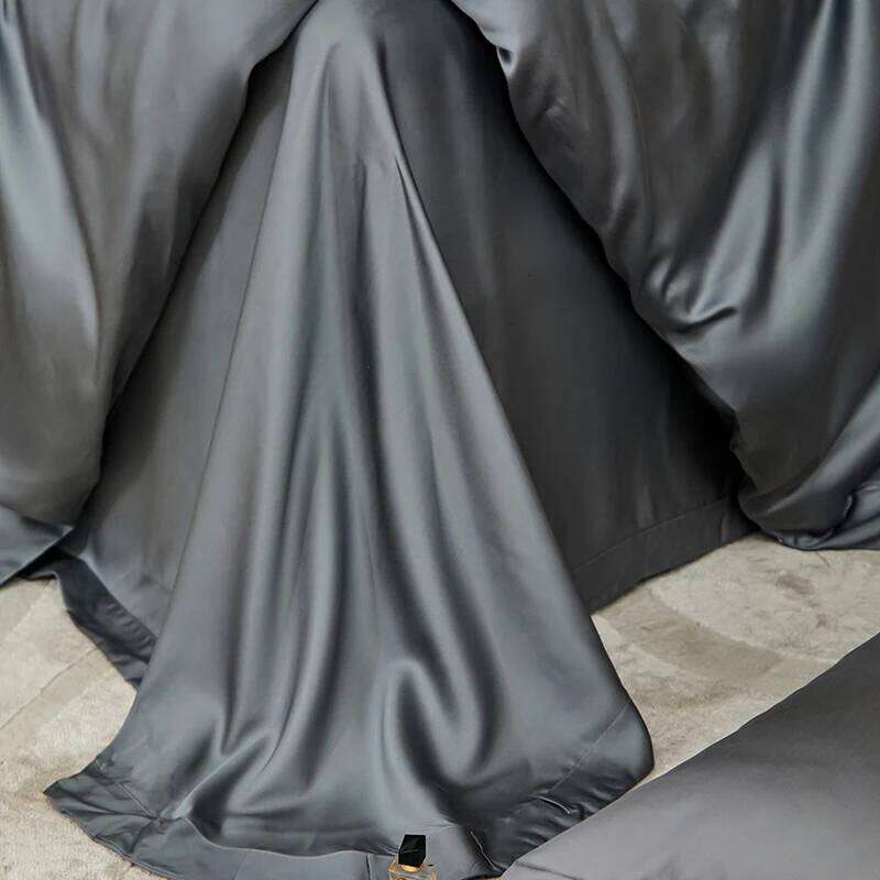 Soft Silky Skin Friendl Sleeping Naked Lyocell Bedding Single Double Queen King Family Duvet Cover Set Bed Sheet Pillowcases H260312