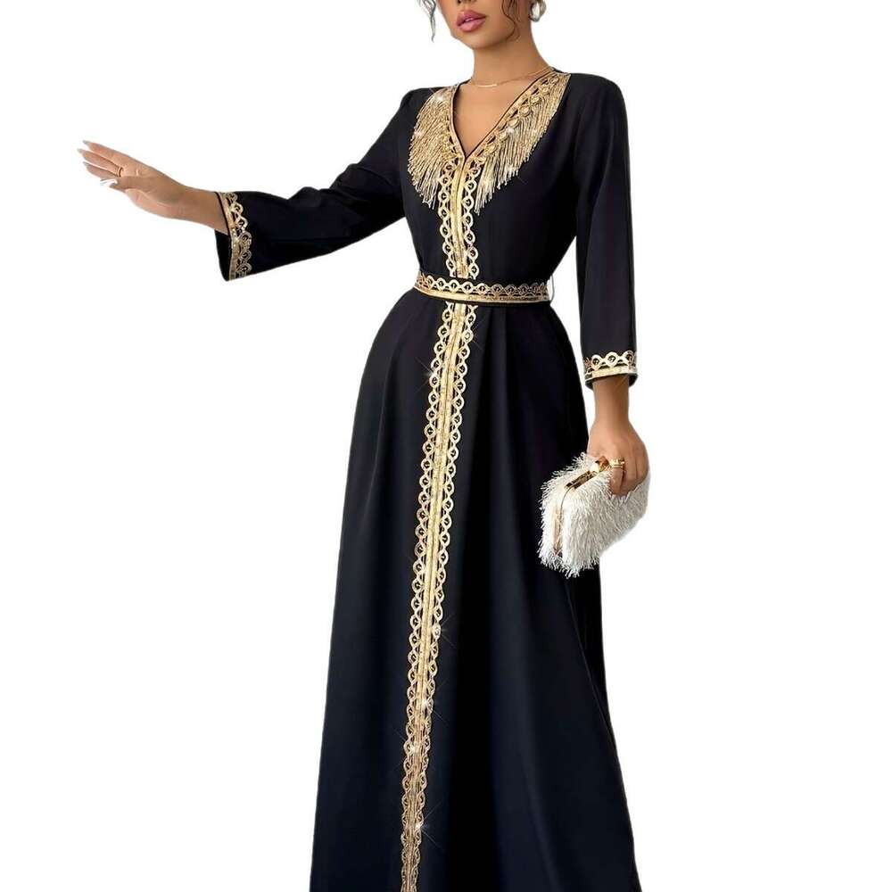 New Middle Eastern cross-border foreign trade Muslim robe, three-quarter sleeve women's lace tassel dress, elegant and feminine