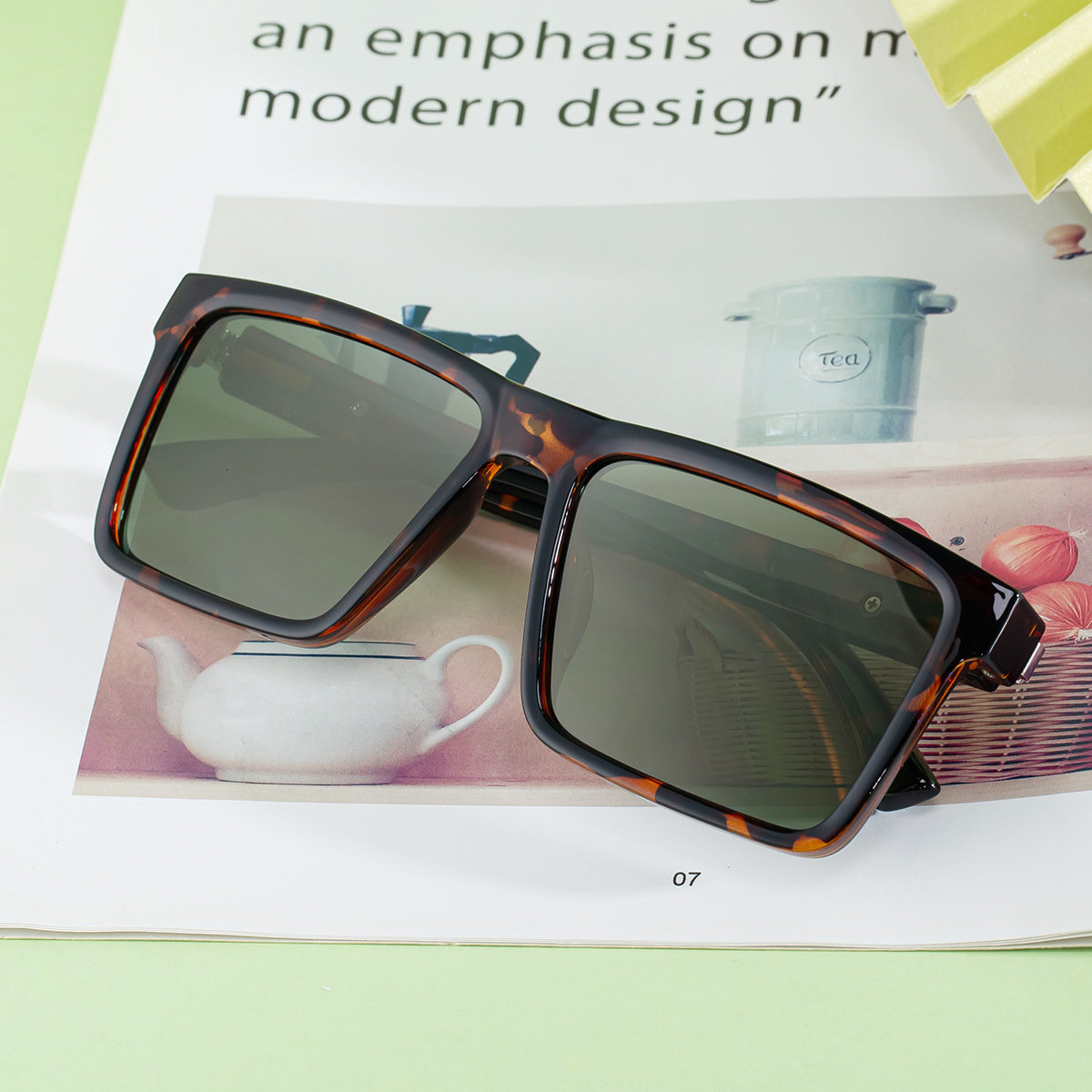 2026 New Fashion Square Frame Polarized Personalized High-End Outdoor Sun Protection Sunglasses for Men,