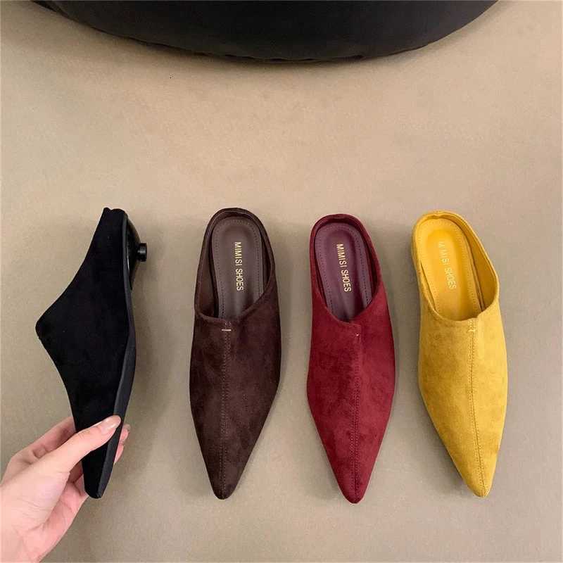 SUOJIALUN 2026 Spring New Pointed Toe Slipper Fashion Low Heel Slip On Mules Shoes Ladies Elegant Outdoor Sandals Shoes K260312
