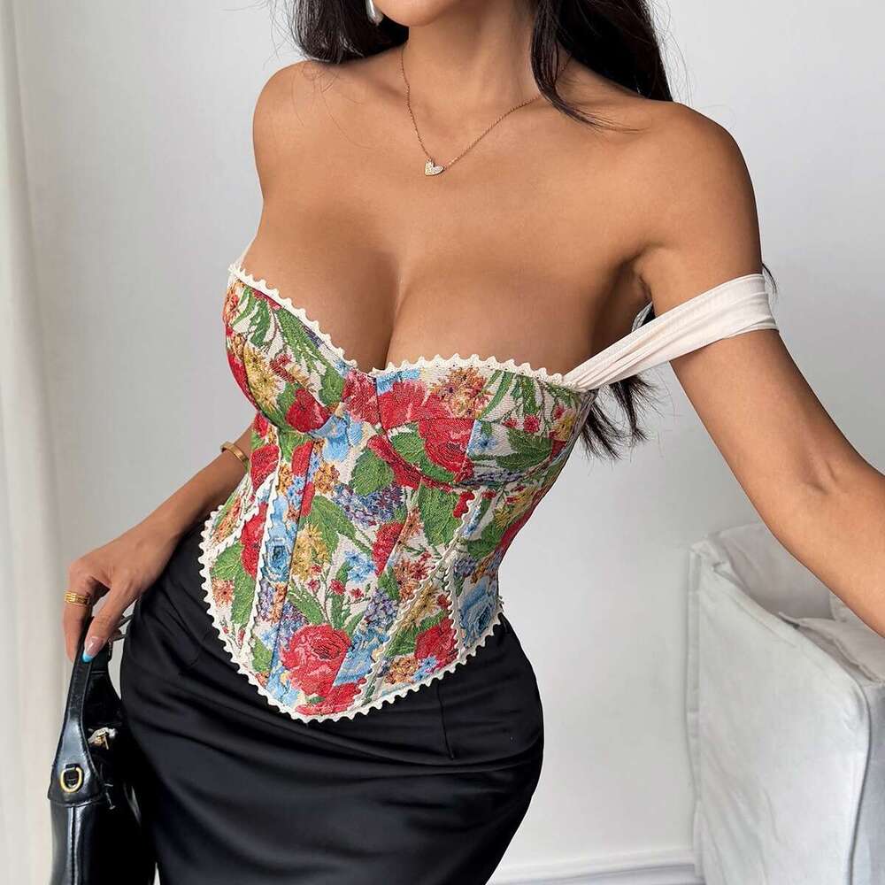 Cross-Border Foreign Trade Women's Fashion New Niche Retro French Jacquard Court Style Wrap Fishbone Chest Cotton Vest 71097