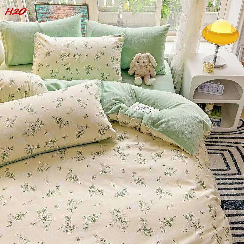 Four Piece Bed Sheet A All B Side Milk Velvet Home Textile Winter Warmth Keeping Cotton Plush Adding Set Bedding H260312
