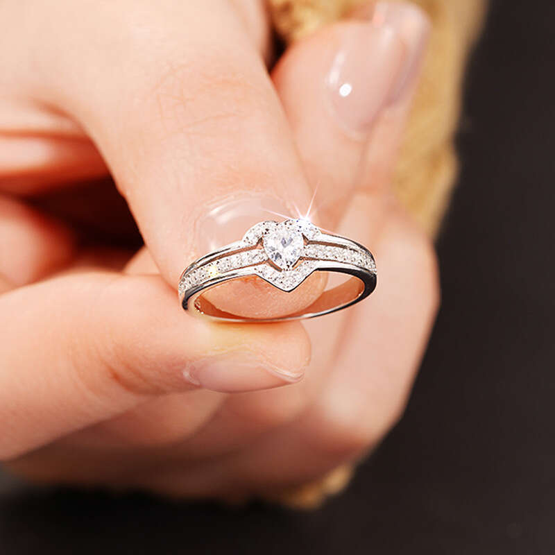 Fashion Ring Designer Rings for Women Double Heart Diamond Inlaid with Zircon Sweet Exquisite Wedding Ring