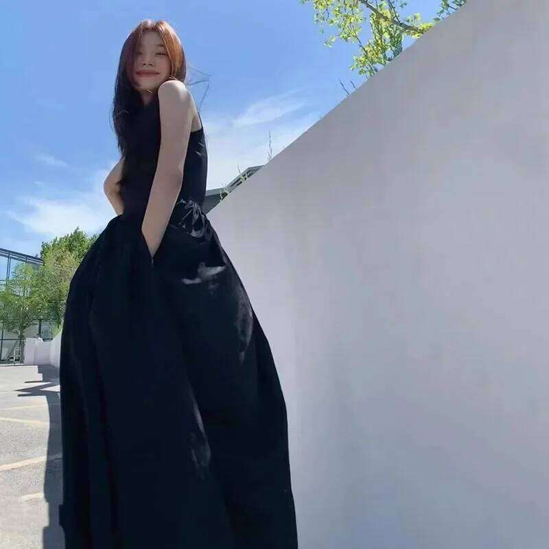 Fashion Black Strapless Long Dress Women Slim Sleeveless O-Neck High Waist Dresses Female 2025 Spring Summer new Party Vestidos C260311