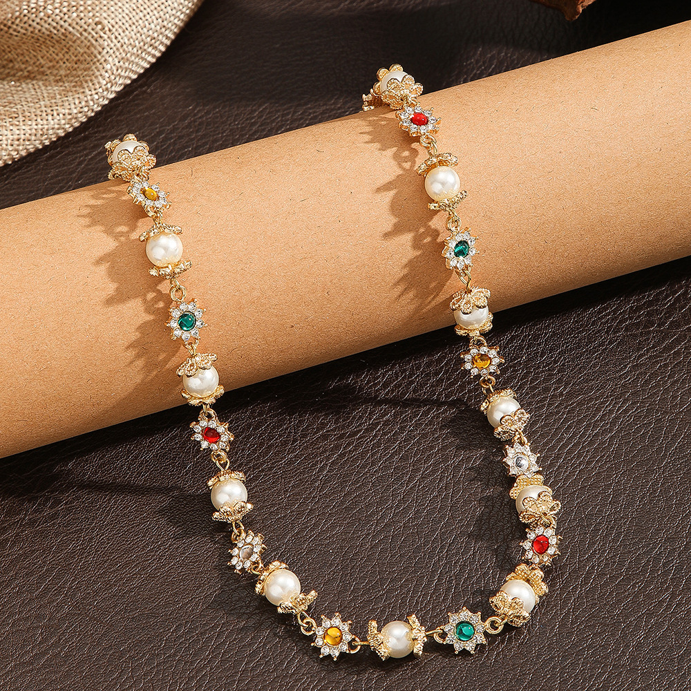 Luxury Brand Designer Jewelry New INS Hot-Selling Pearl Flower Inlaid Diamond Colorful Gemstone Necklace Niche Design Men's Dopamine Necklace