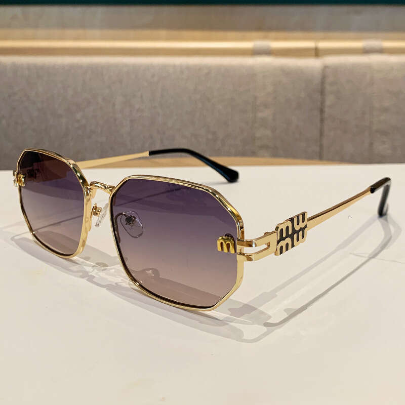 New Fashion Polygonal Sunglasses Men and Women Trend Metal Large Frame Sunglasses Outdoor mirror Sunscreen Ultraviolet Glasses