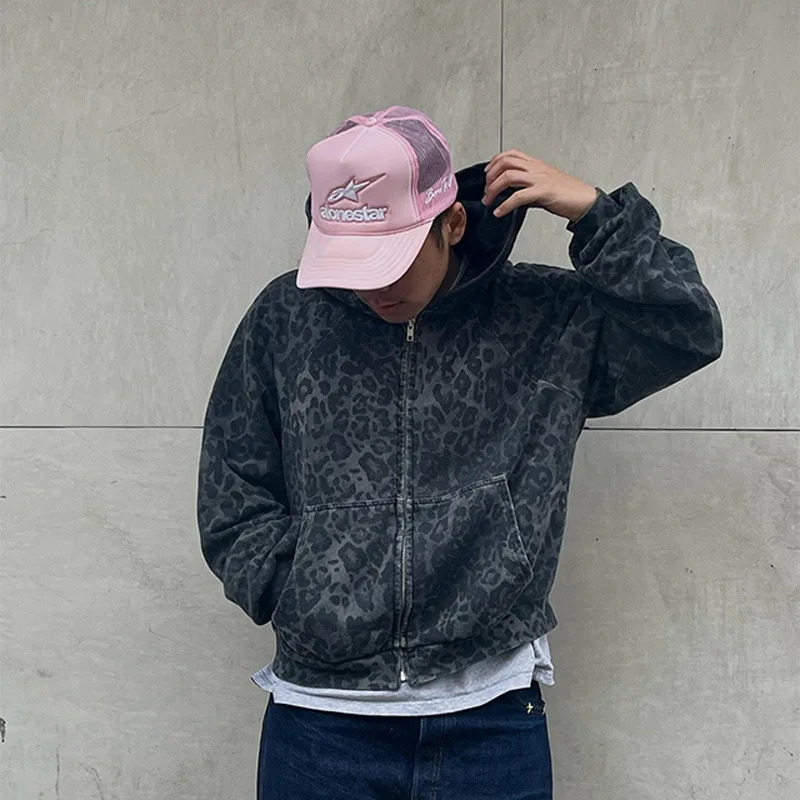 Mens Leopard Print Hoodie Autumn Winter Gothic Streetwear Zip Up Jacket Vintage Denim Kangaroo Pocket Loose Fit Fashion 260311