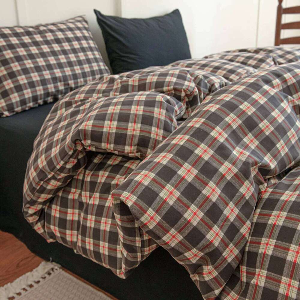 Vintage Style Plaid Bedding Sets 2025 New Soft Bed Sheet Set Woman Duvet For Girls With Pillow Covers Quilt Cover H260312