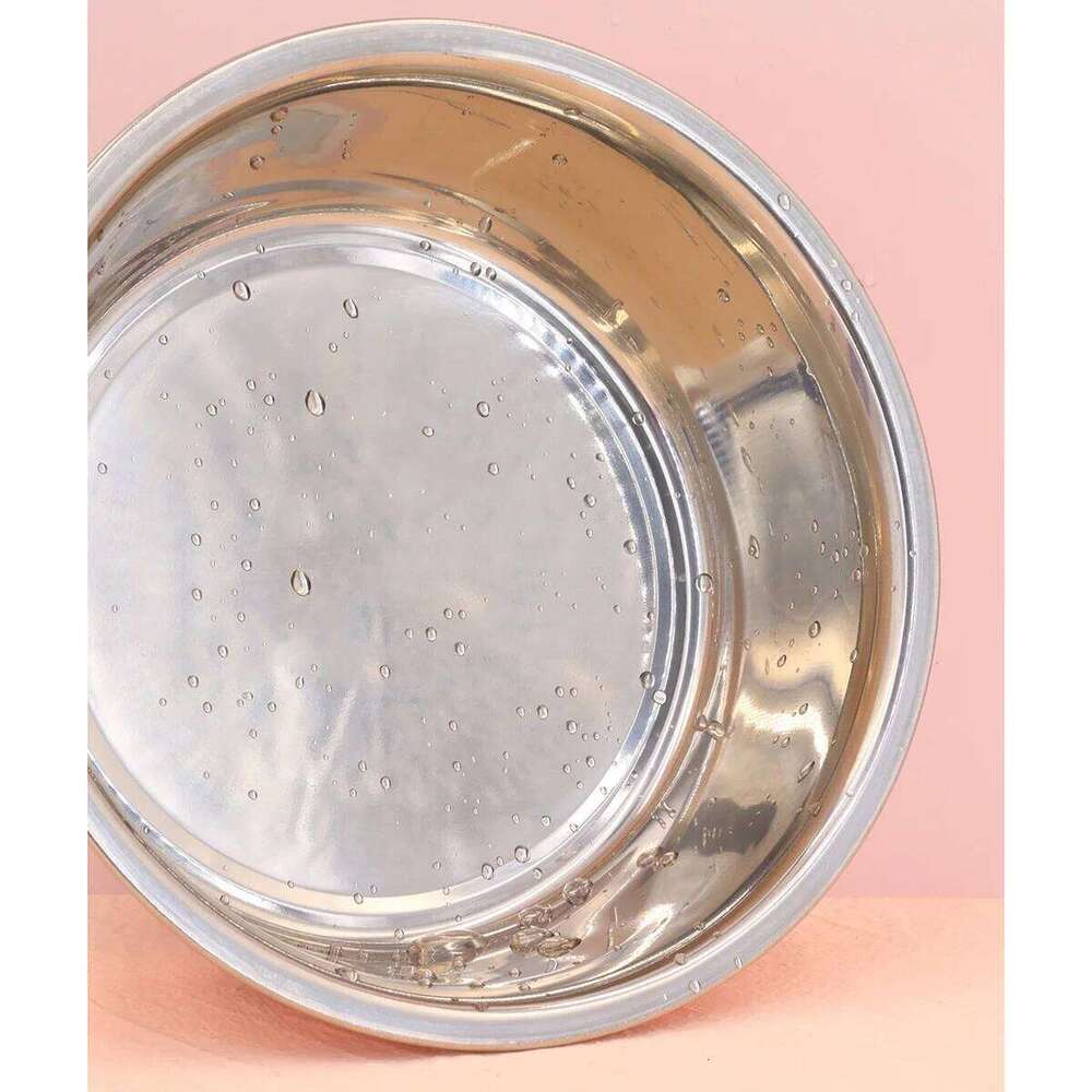 A pet stainless steel cat dog bowl is non slip and easy to clean indoors 26Y0312
