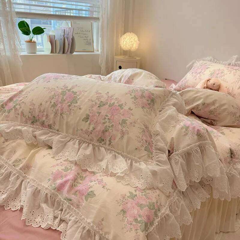 4Pcs Vintage Floral 100%Cotton Soft Bedding Set White Lace and Ruffle Comforter Cover Queen size1Duvet+1Bedskirt+2Pillow shams H260312