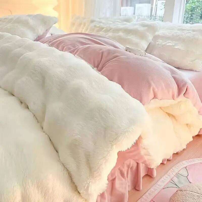 Thickened High-end Milk Four-piece Rabbit Bed Skirt Quilt Cover Winter Flannel Double-sided Fleece Bedding Set H260312
