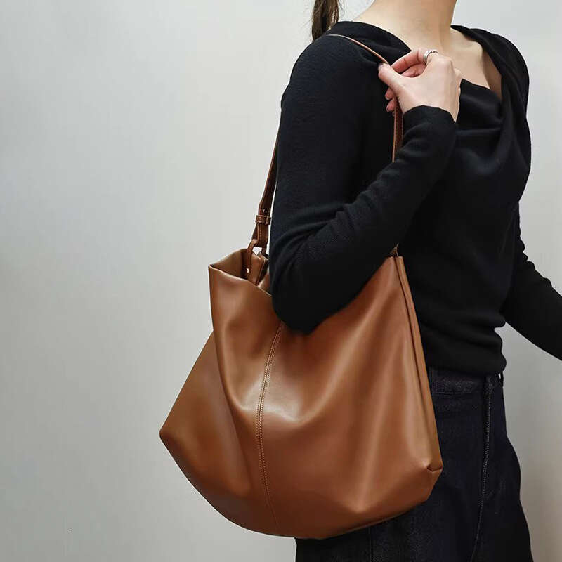 Luxury Bags Totes Large Capacity Tote For Women Lazy Relaxed Feel Cowhide Commuter Genuine Underarm Bag Autumn And Winter Soft Leather Single Crossbod
