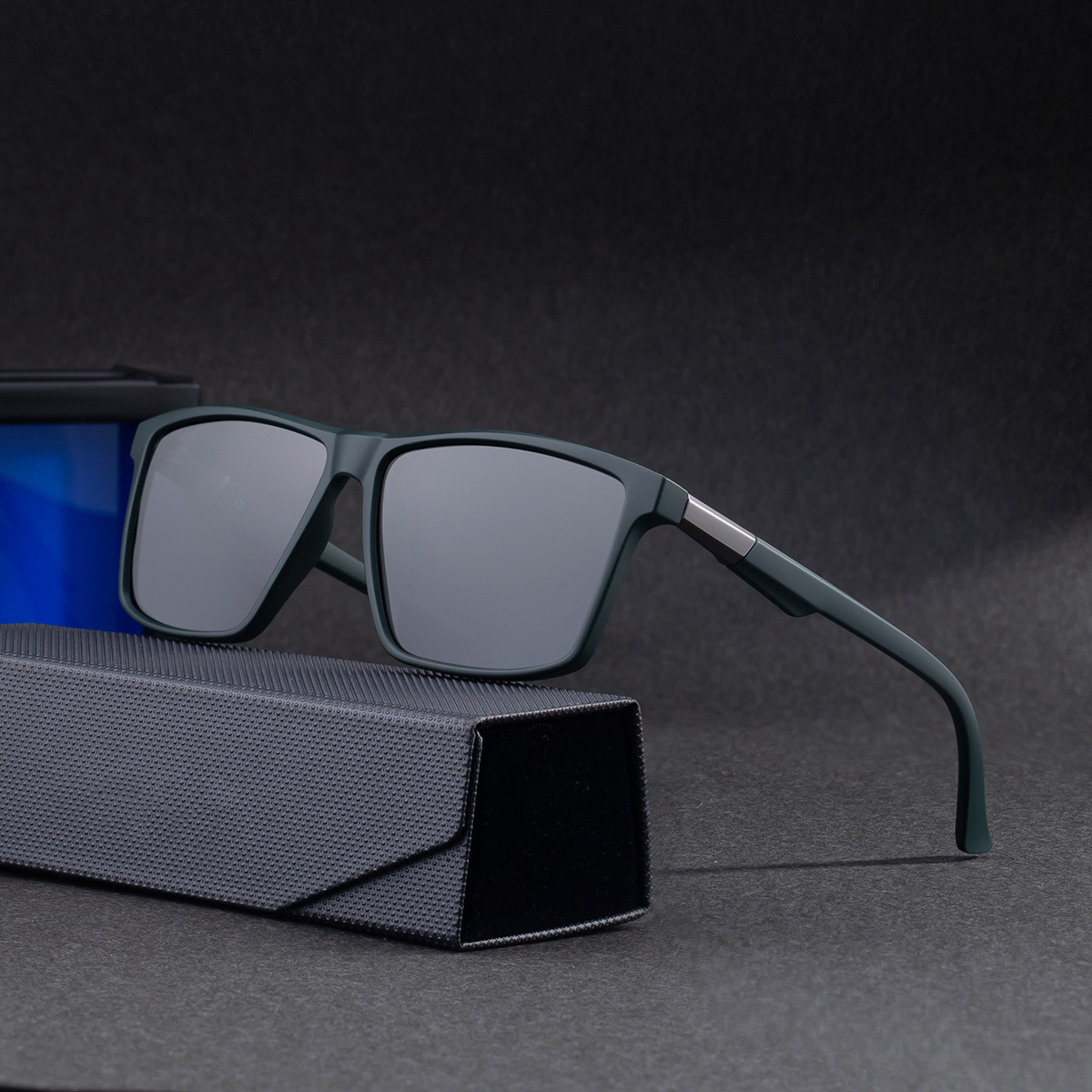 2026 New Fashion Square Frame Polarized Personalized Outdoor Driving Sun Protection Sunglasses for Men,